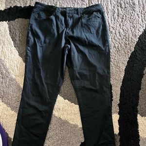 Black universal thread skinny jeans